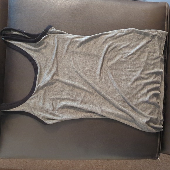 Sequin black and grey tank top - Picture 2 of 4